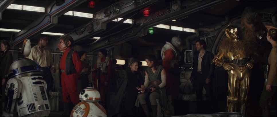 「スター・ウォーズ/最後のジェダイ」楽天TVで鑑賞 (C) Lucasfilm Ltd. & TM. Disney. All Rights Reserved